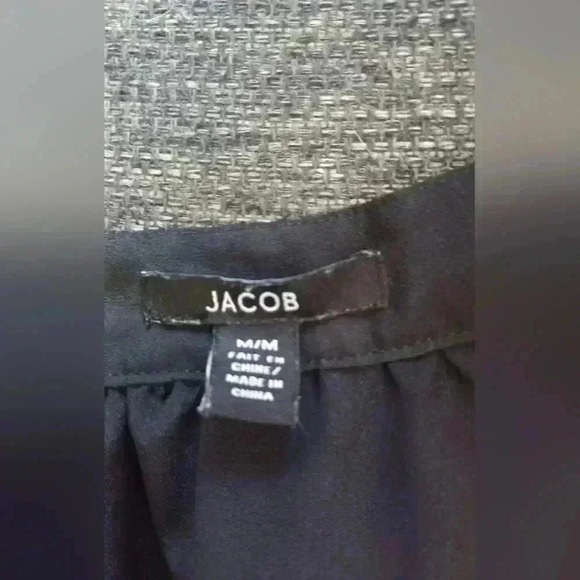 Jacob Women's Medium Sleeveless top button details and  strings capped shoulders - Picture 5 of 7